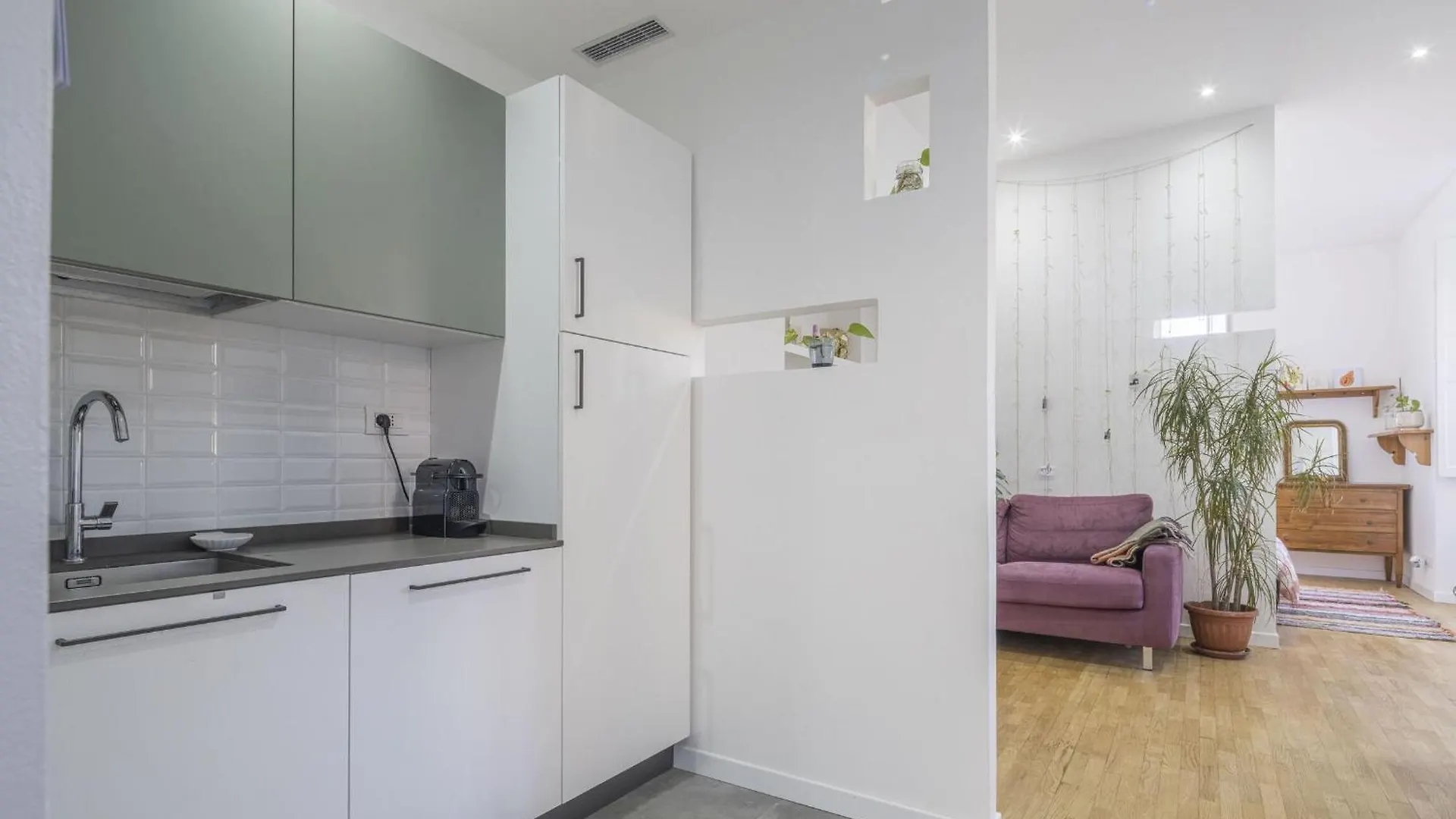 Central Cozy Nest With Parking, Bogliasco Italy